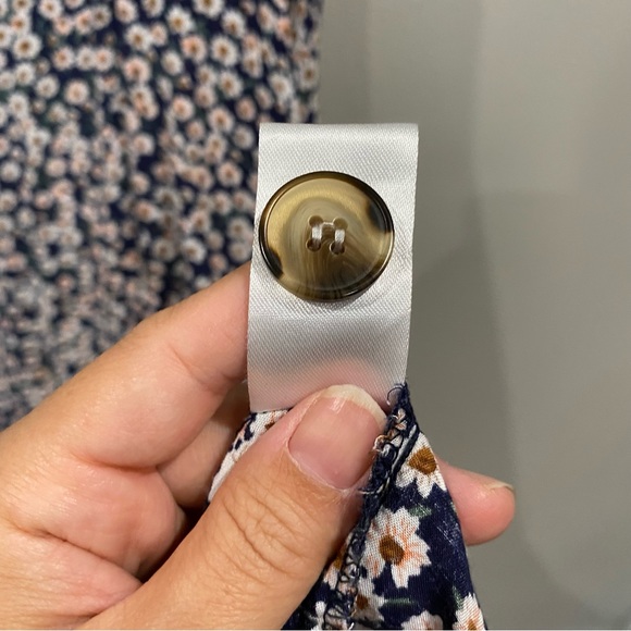 Nectar Clothing Floral Midi Dress Front Slits Blue Medium - Picture 9 of 11